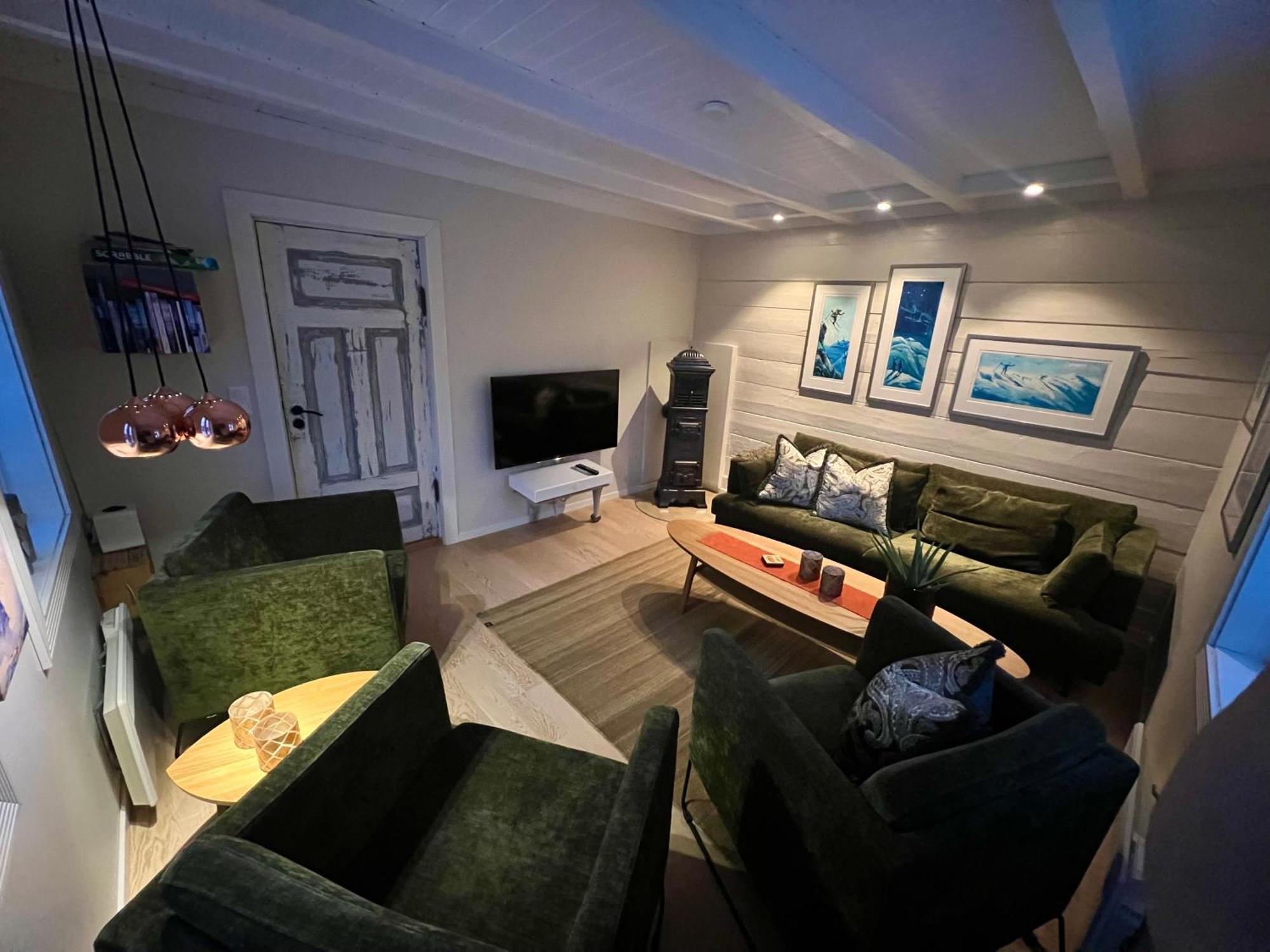 Kjosen Lodge, Lyngen. Lyngseidet Extérieur photo